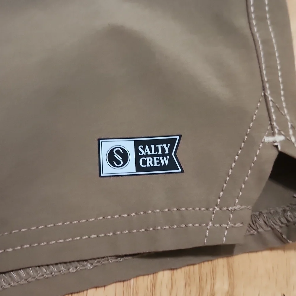 Salty Crew Boardshorts Beacon 2 Elastic -Sand Size Small